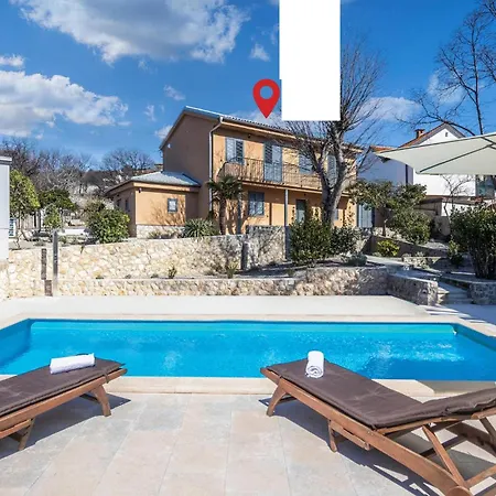 3 Bedroom Beautiful In Glavani * Kostrena