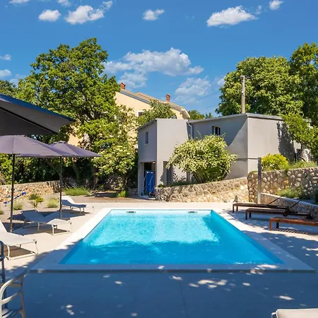 Ferienhaus Gorgeous In Glavani Kostrena