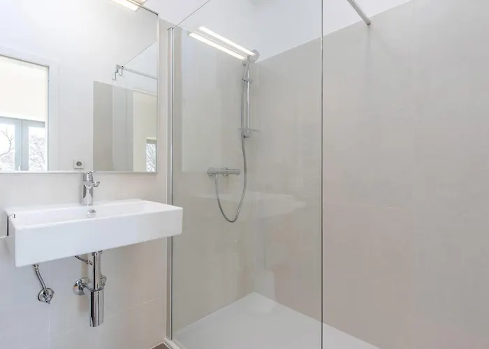3 Bedroom Beautiful In Glavani Holiday home Kostrena