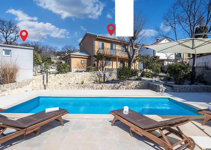 3 Bedroom Beautiful In Glavani * Kostrena
